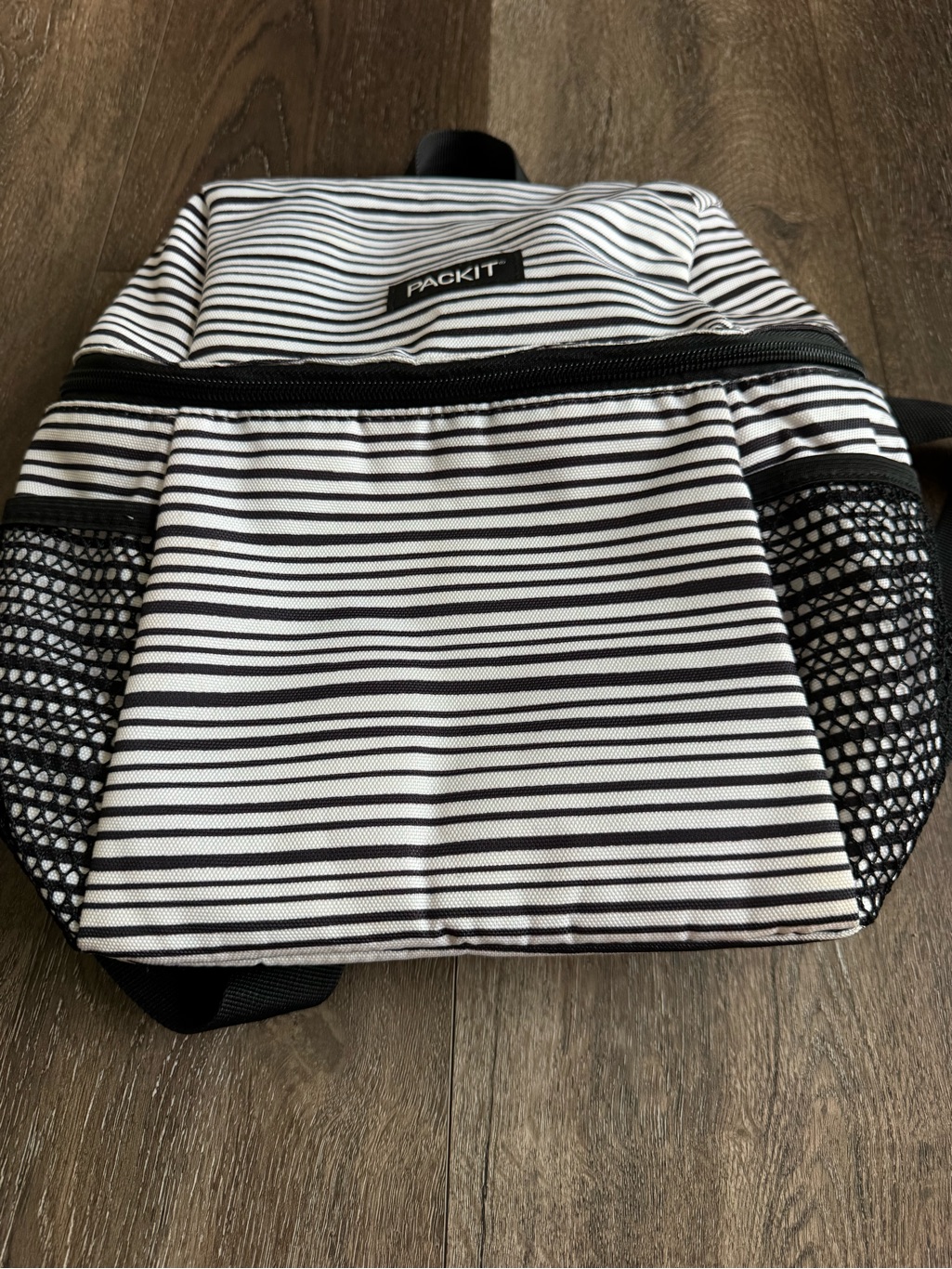 Packit Black & White Striped Women’s Backpack — image 4 of 7
